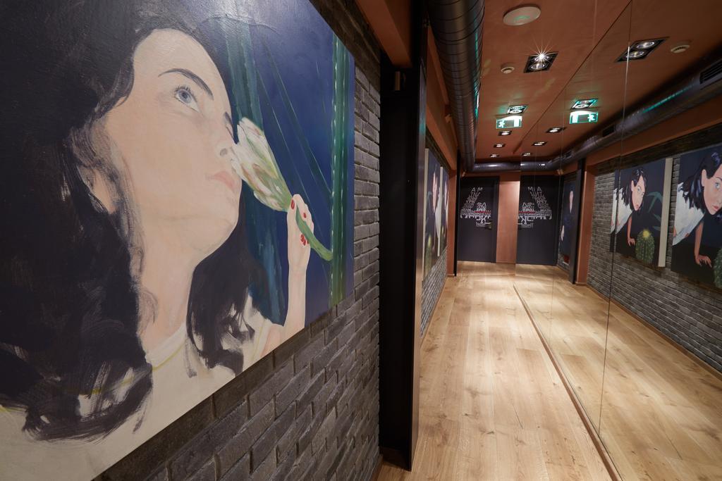 וריה Veritas Boutique Art Hotel מראה חיצוני תמונה